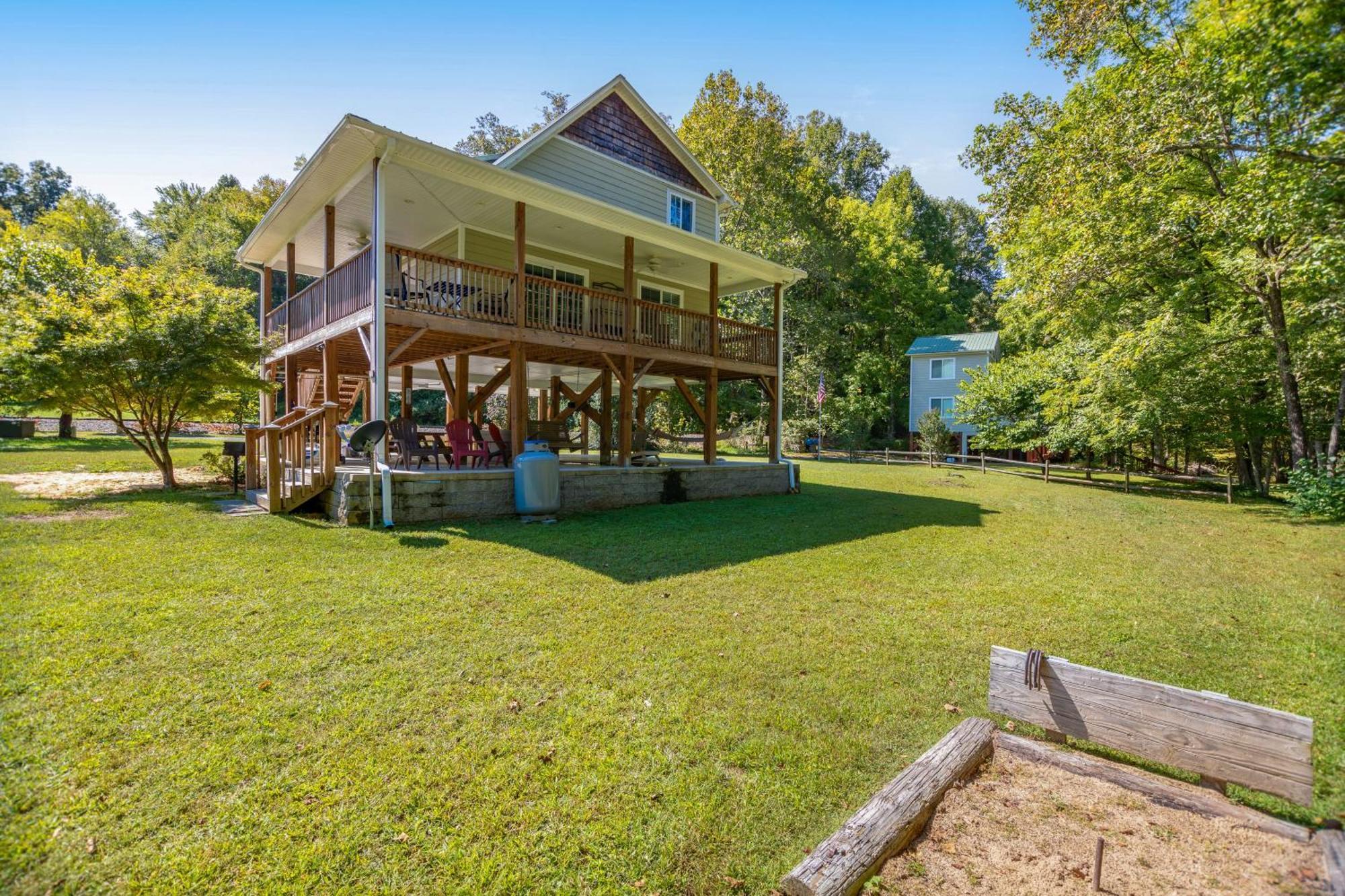 Full Stream Ahead Holiday home Whittier
